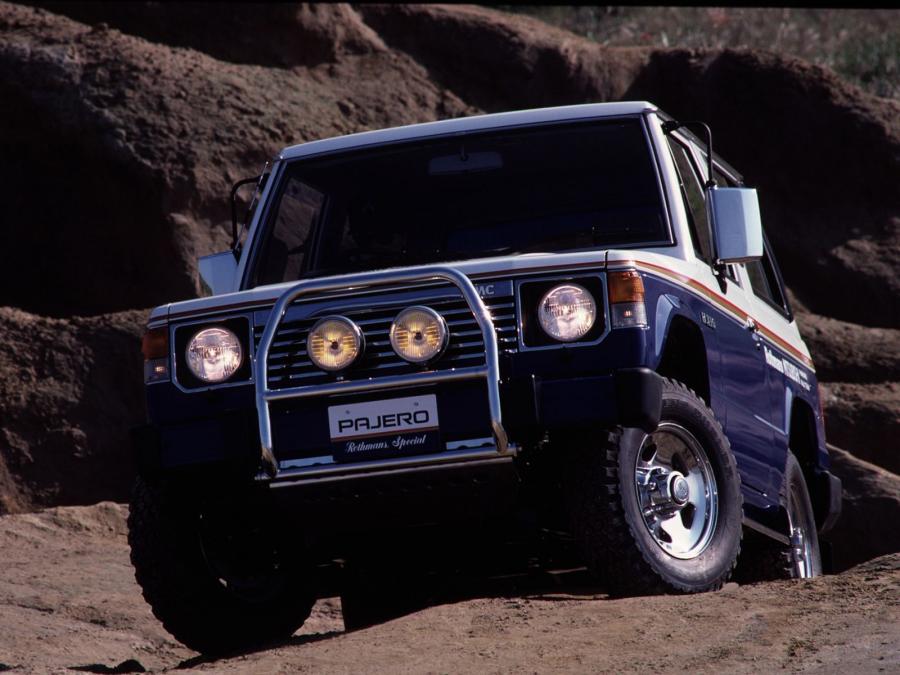 Mitsubishi Pajero Rothmans Special I '1987